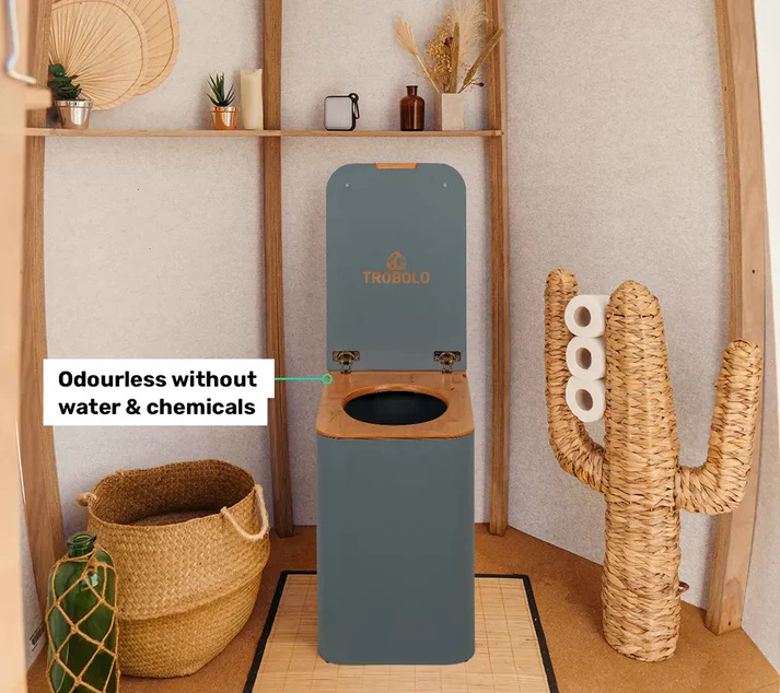TROBOLO SilvaBlœm Gray Separating Toilet in a VW Camper